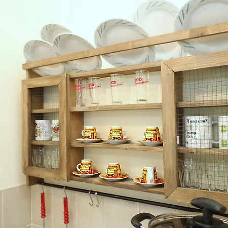 O Ampelonas Tou Kyr Giorgou *