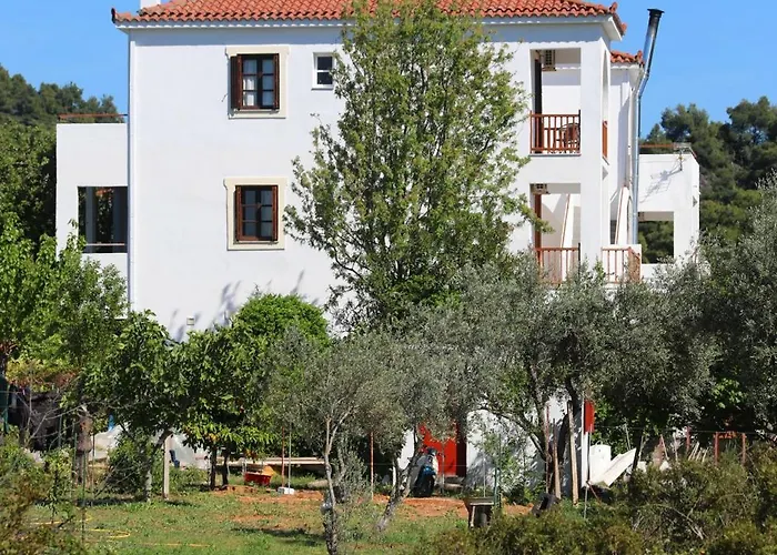 アパート O Ampelonas Tou Kyr Giorgou