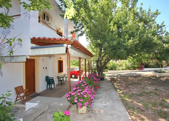 O Ampelonas Tou Kyr Giorgou *